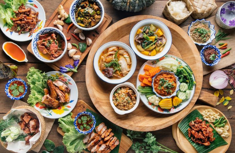 thai food on small plates