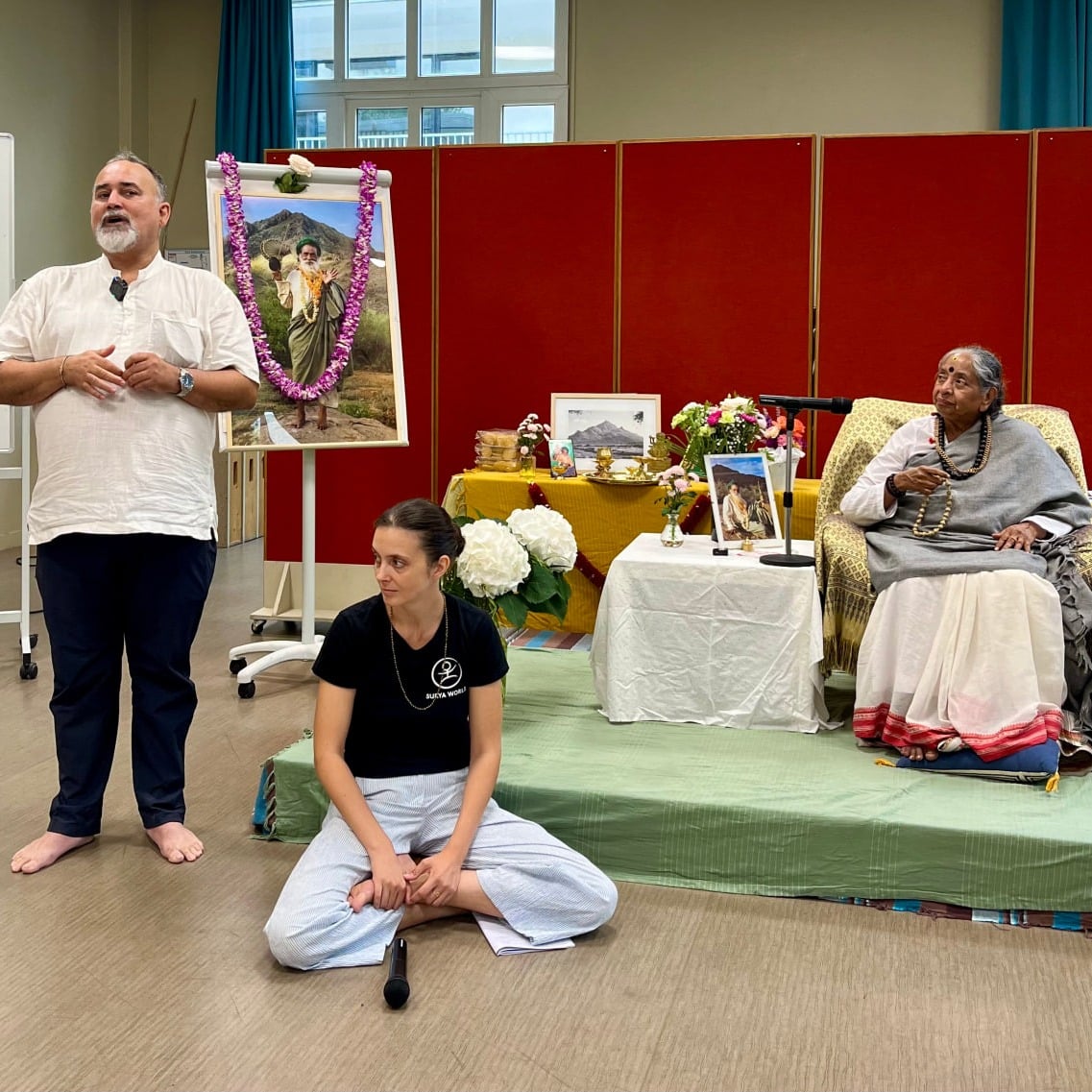 Ma-Devaki-Paris-avec-Surya-introduction.jpg